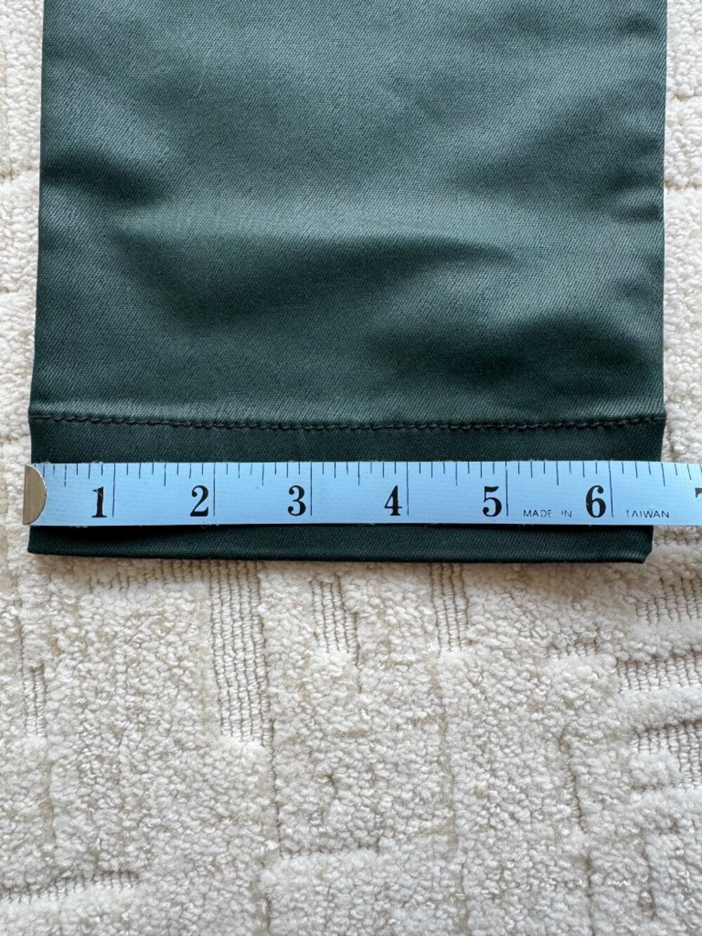 KUT from the Kloth Reese Coated Ankle Straight Pants Forest Green 4 NWT - Picture 15 of 16